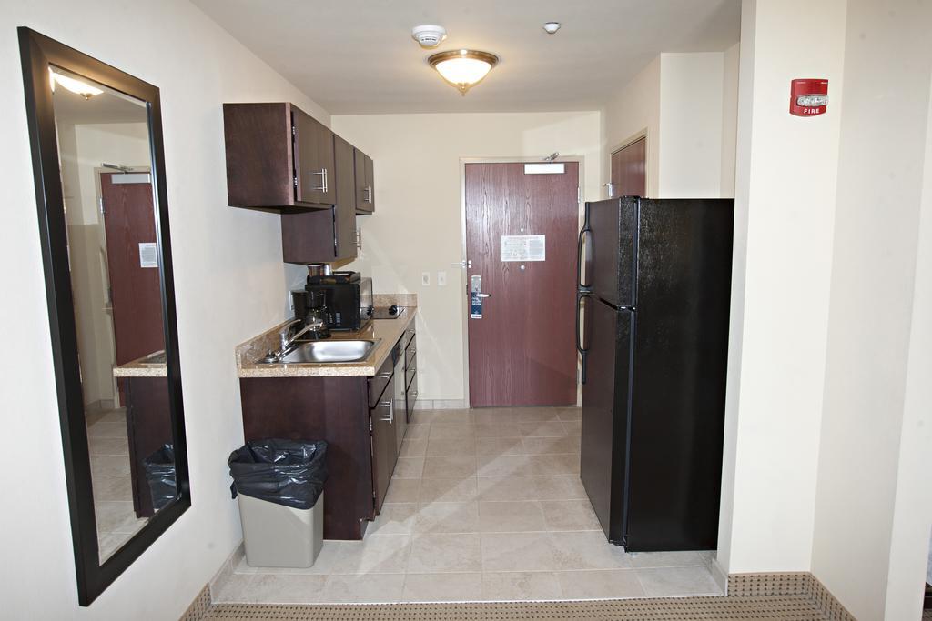 Cobblestone Inn & Suites - Langdon Exterior photo
